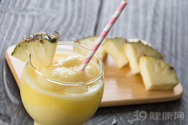 点击新窗口打开大图